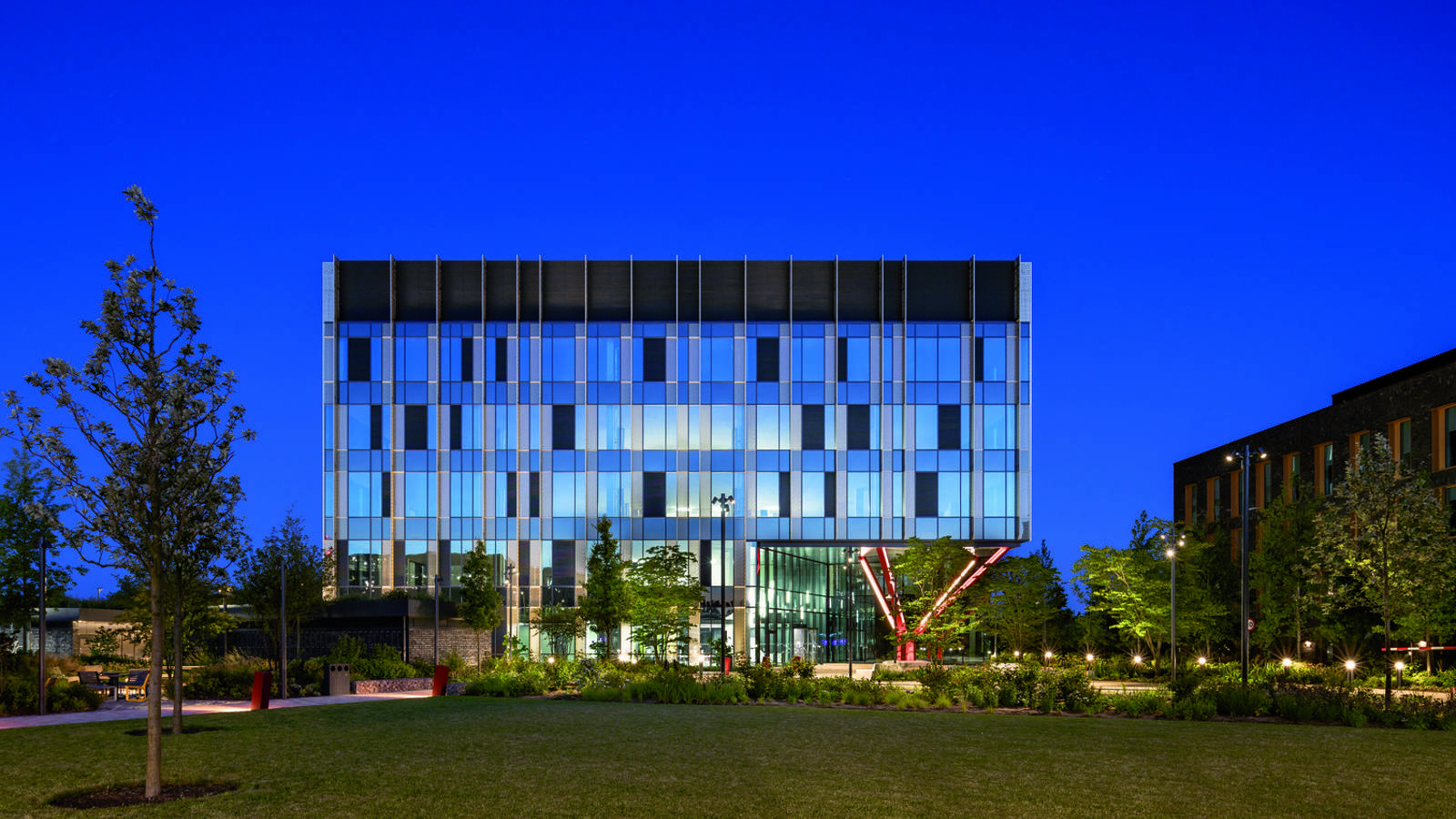 1 Discovery Drive, Cambridge Biomedical Campus